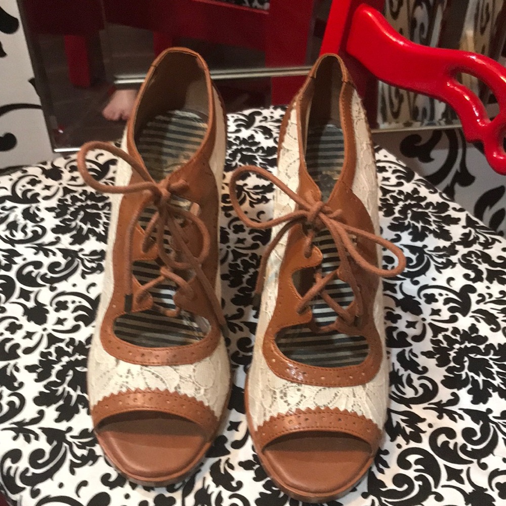 Gently worn shoes